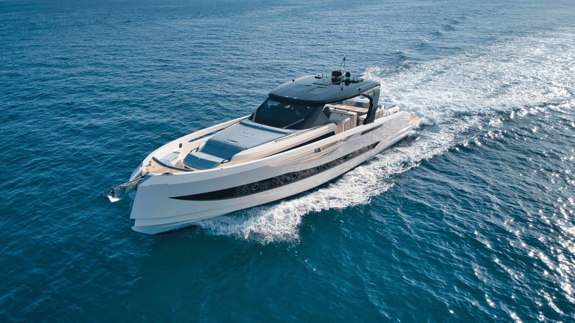 540wa - Cayman Yachts